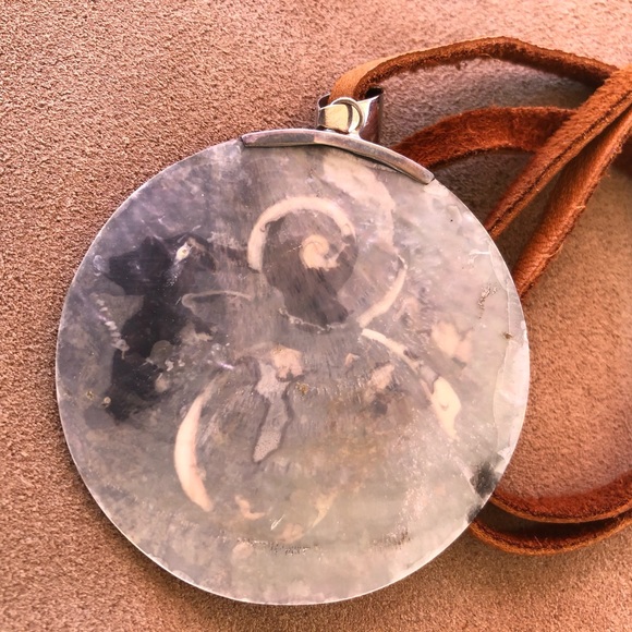 Natural Multi Color Large Shell Pendant. - Picture 6 of 6